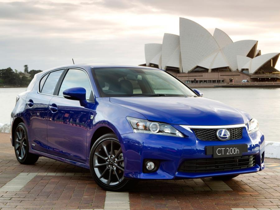  Lexus CT200h F-Sport 2011 года  (AU) (фото 14 из 16)